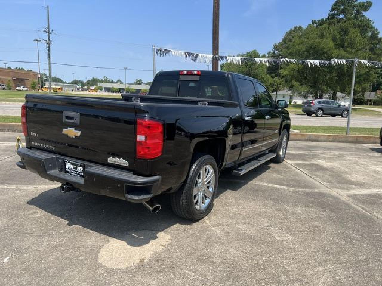 2014 Chevrolet Silverado C1500 High Country - Image 3