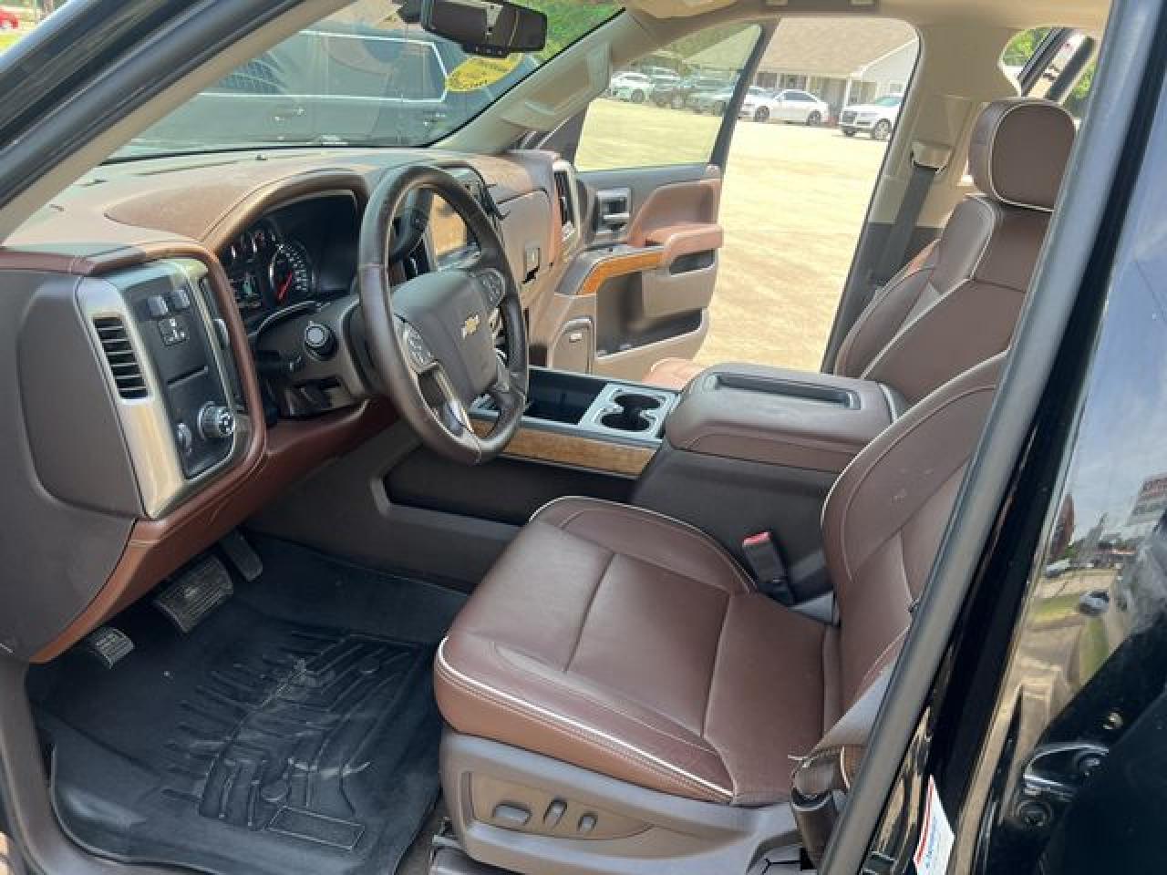 2014 Chevrolet Silverado C1500 High Country - Image 6