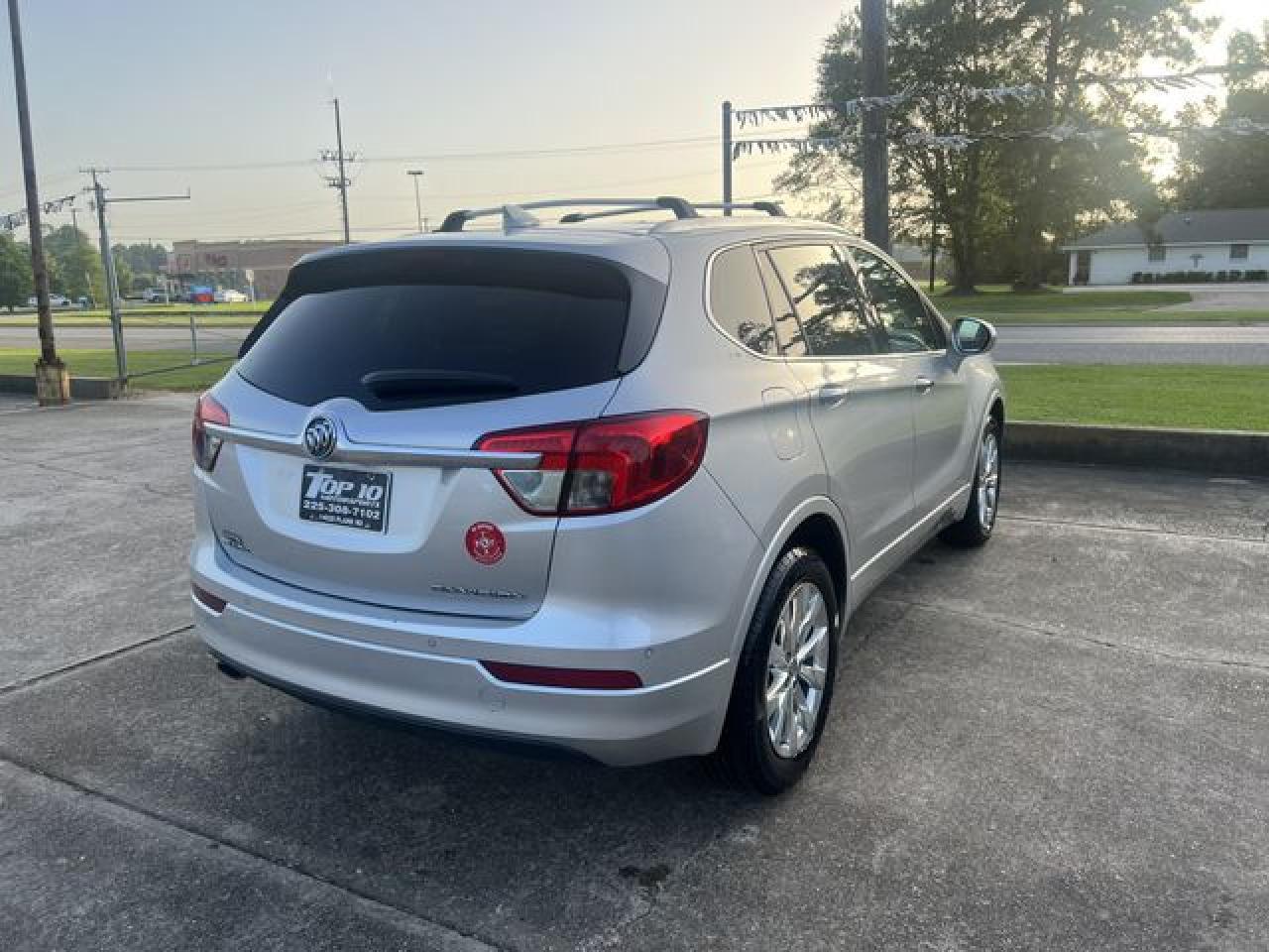 2017 Buick Envision Essence - Фото 3