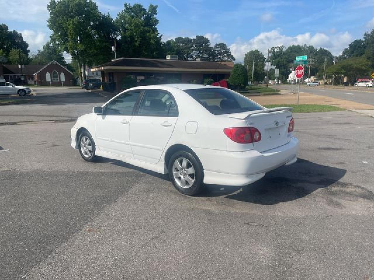 2005 Toyota Corolla Ce - Фото 2