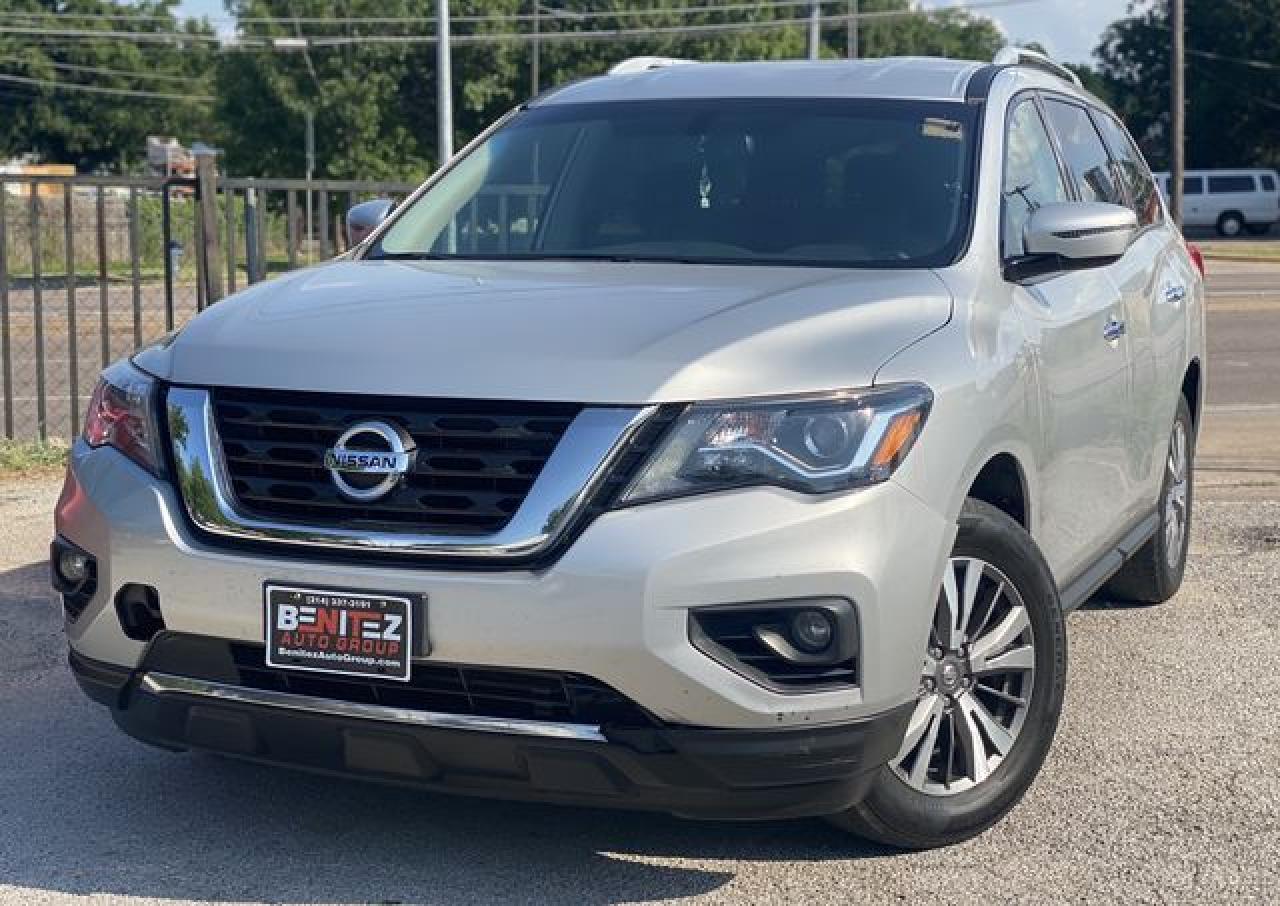 2017 Nissan Pathfinder S - Фото 3