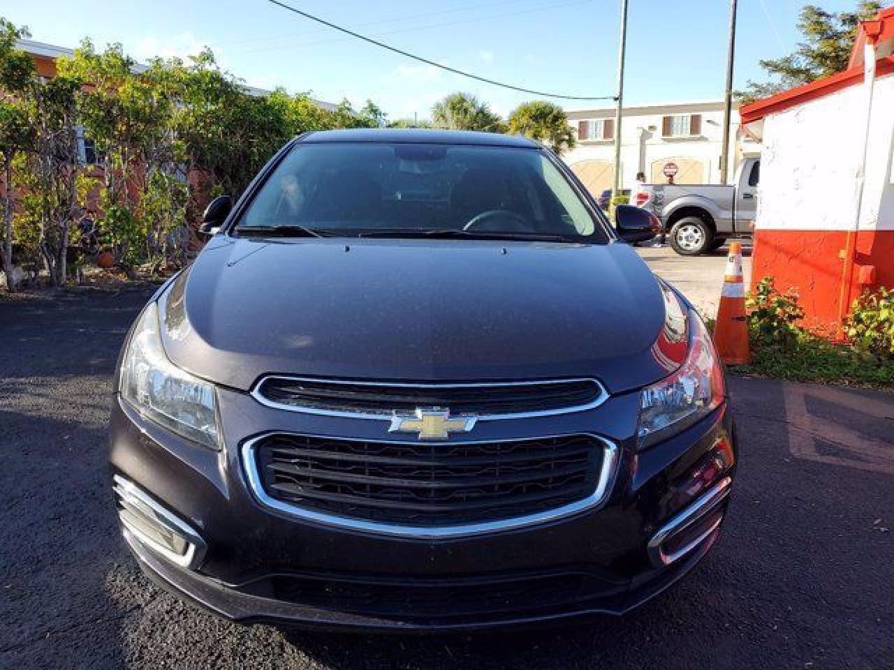 2015 Chevrolet Cruze Lt - Image 3