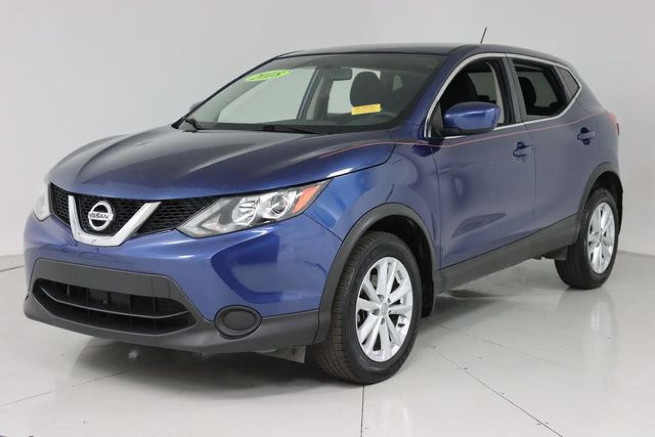 2018 Nissan Rogue Sport S - Image 5