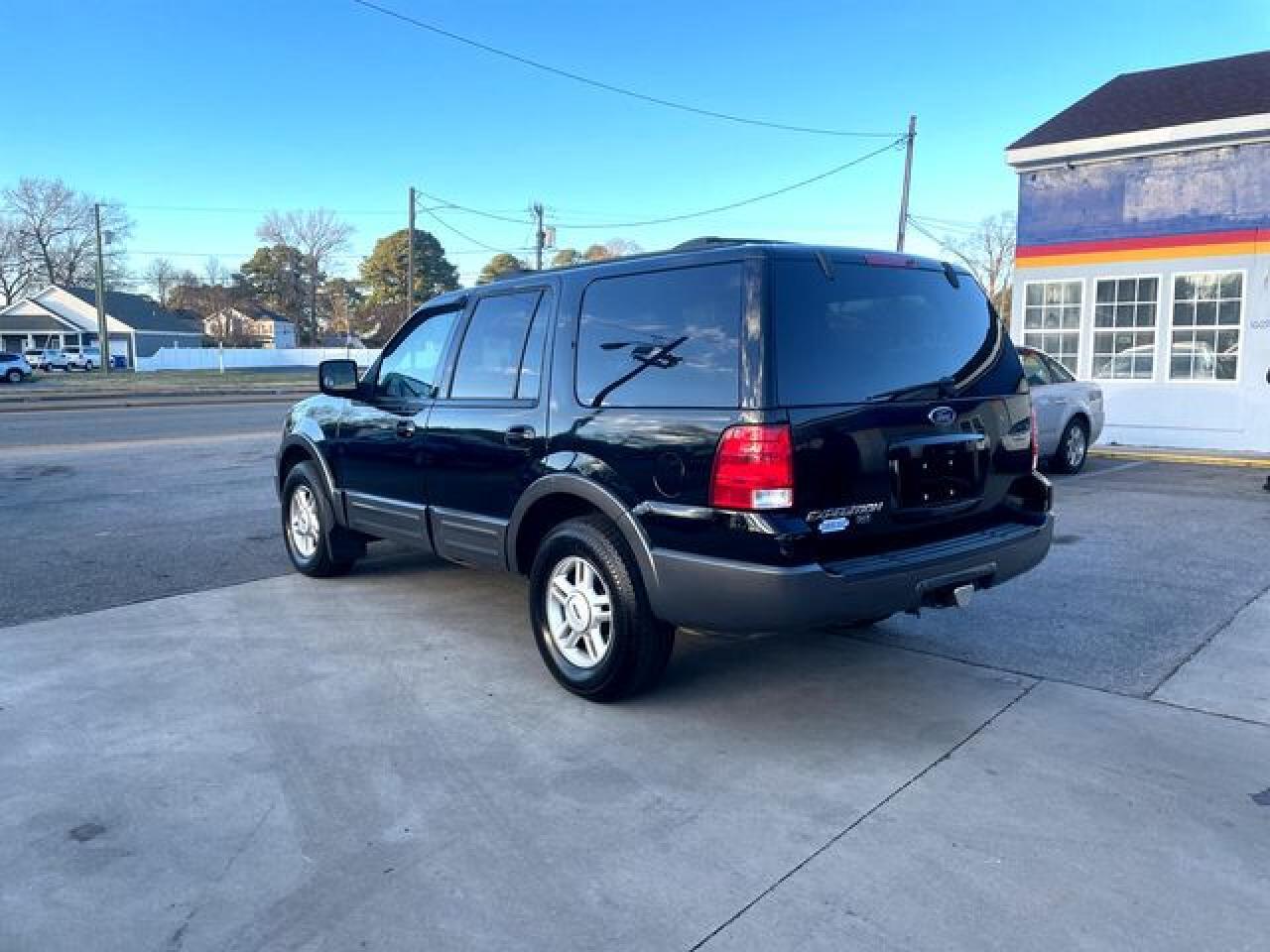 2004 Ford Expedition Xlt - Image 3
