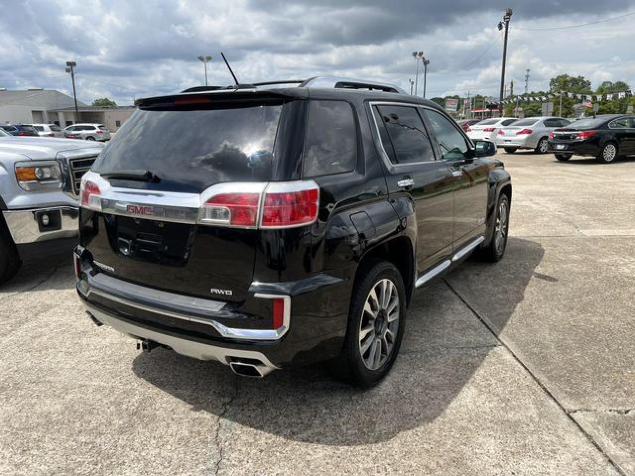 2016 GMC Terrain Denali - Фото 3