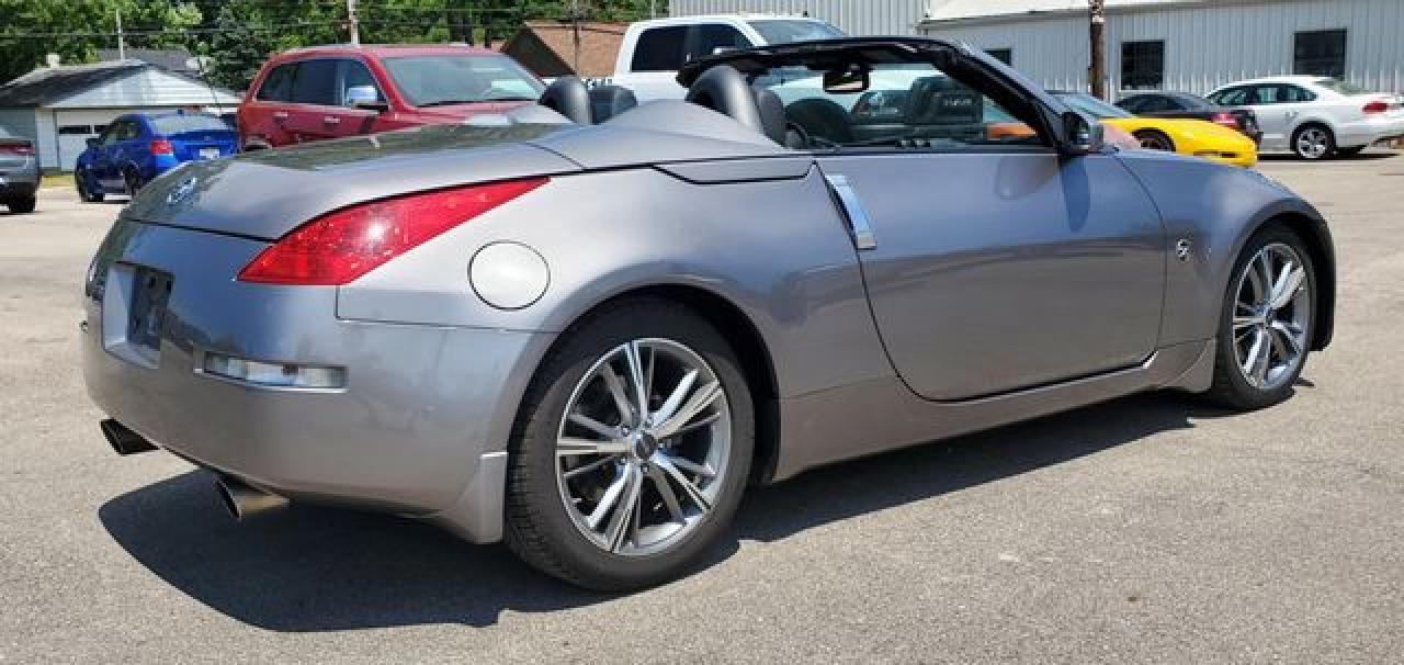2007 Nissan 350Z Roadster - Фото 4