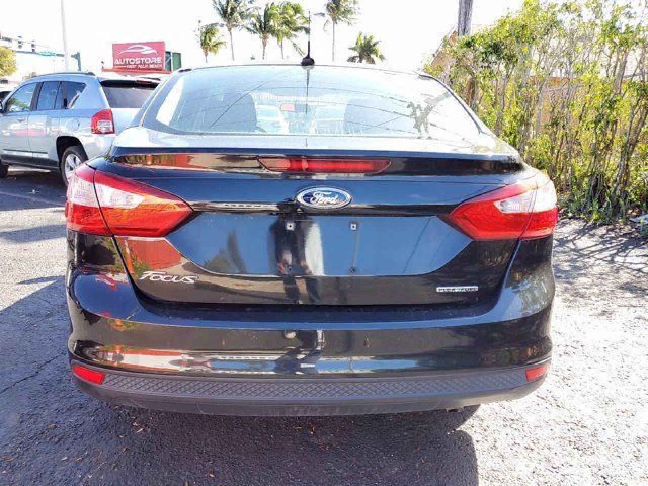2013 Ford Focus S - Image 7