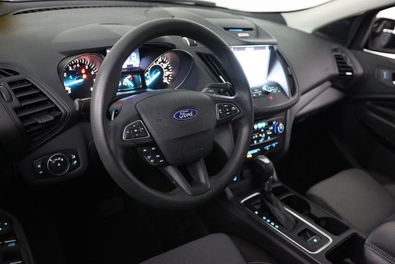 2017 Ford Escape Se - Image 2