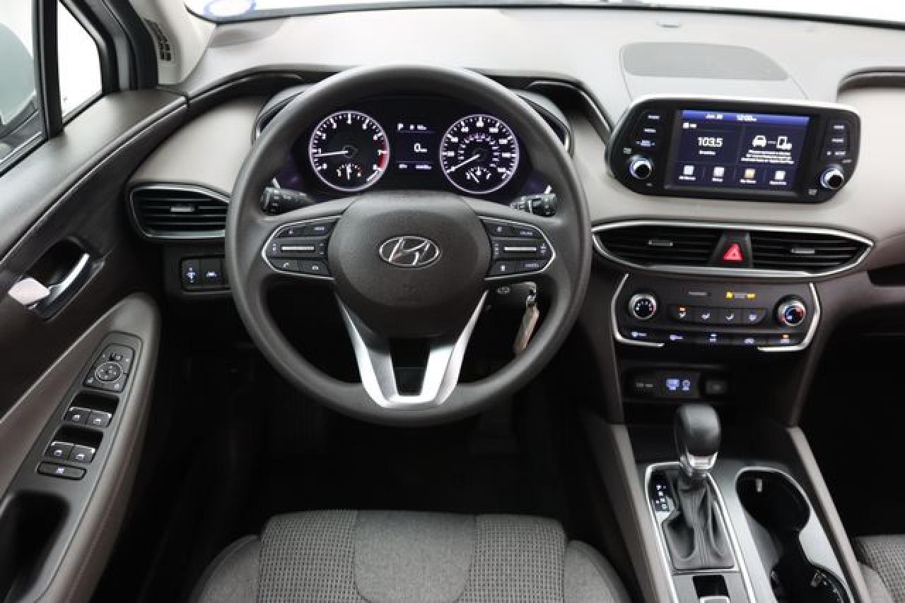 2020 Hyundai Santa Fe Se - Фото 2