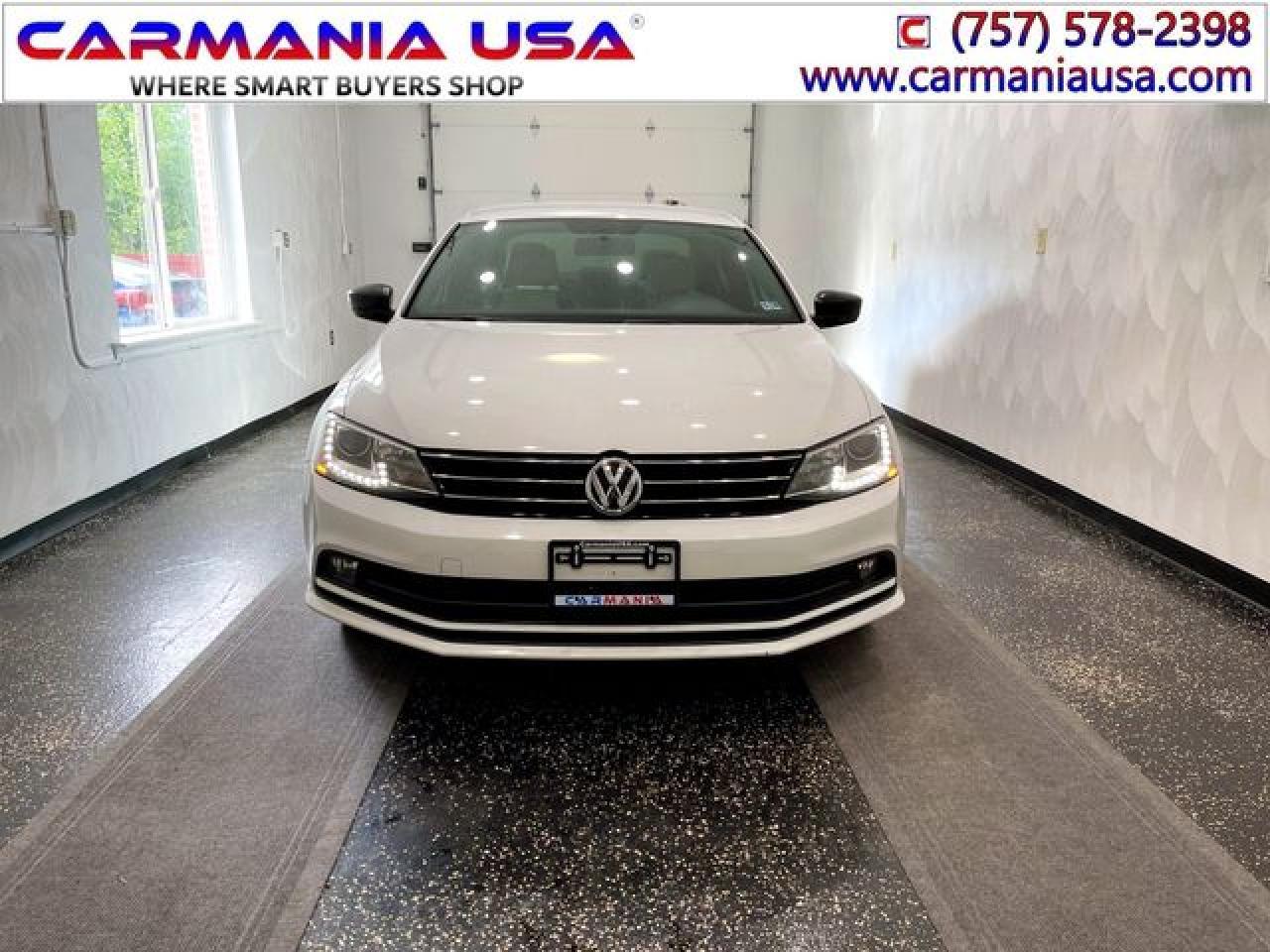 2016 Volkswagen Jetta Sport - Фото 2
