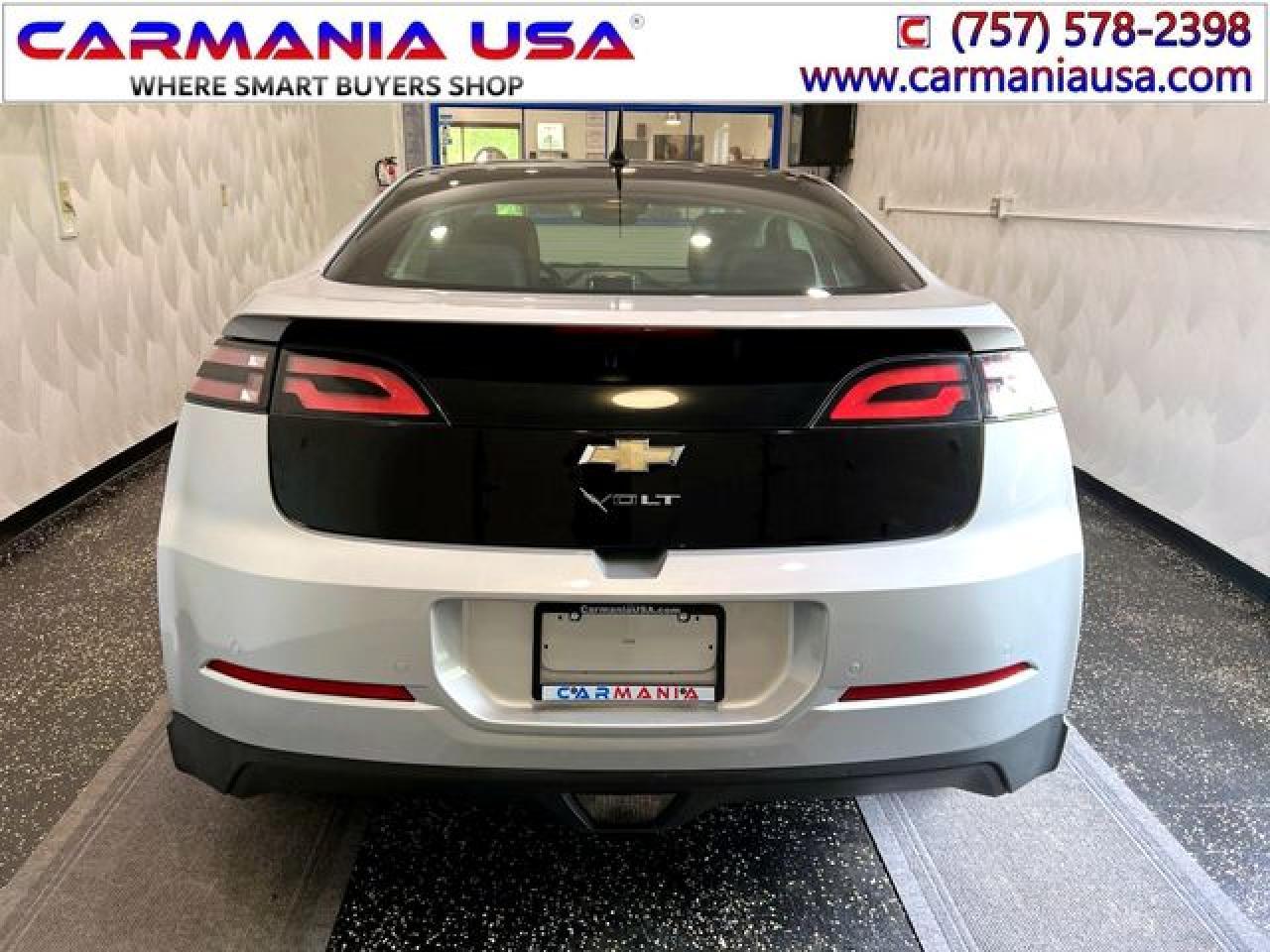 2012 Chevrolet Volt - Image 7