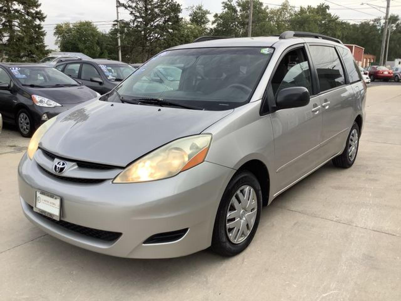 2006 Toyota Sienna Ce - Фото 3