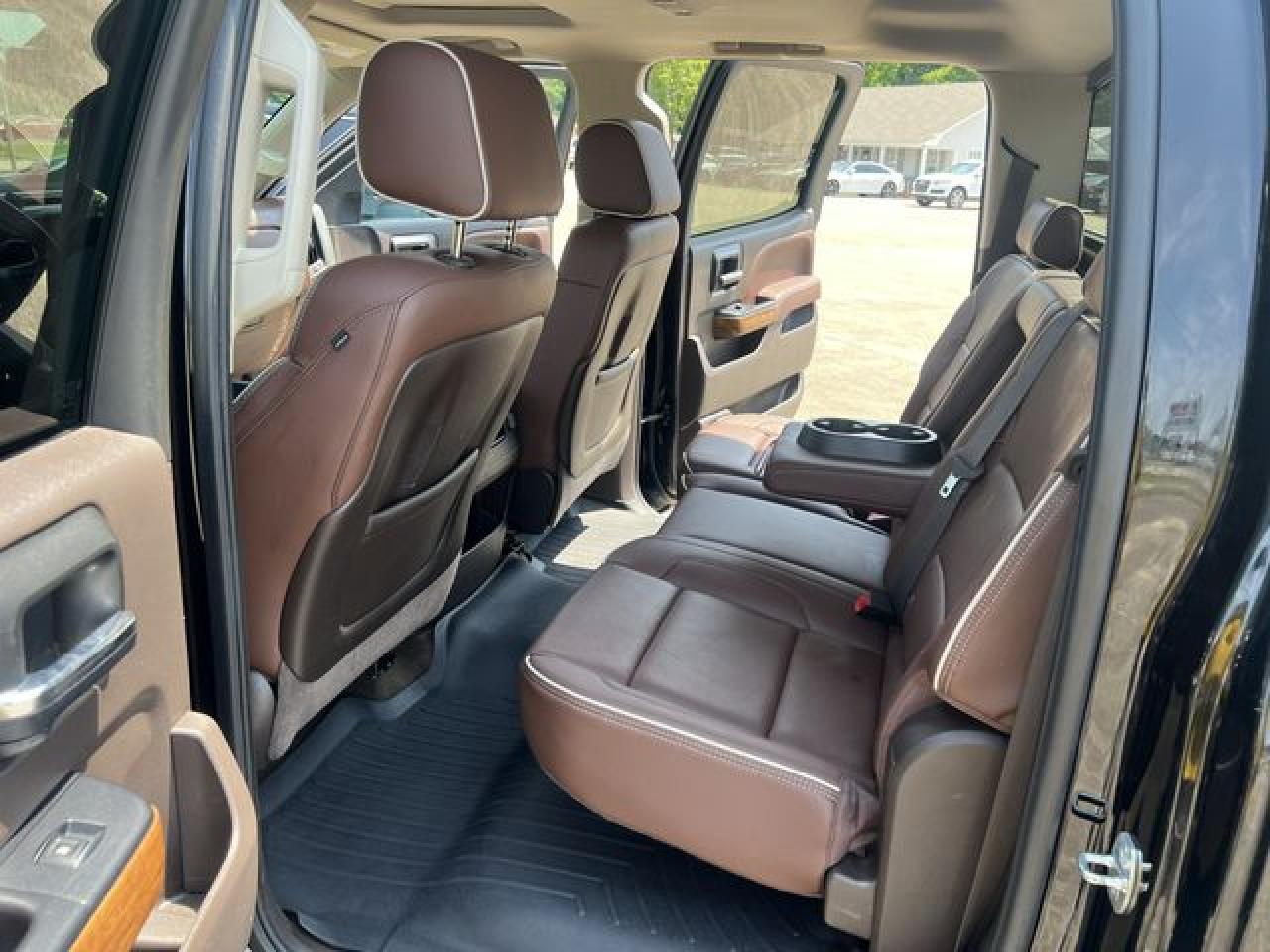2014 Chevrolet Silverado C1500 High Country - Image 7