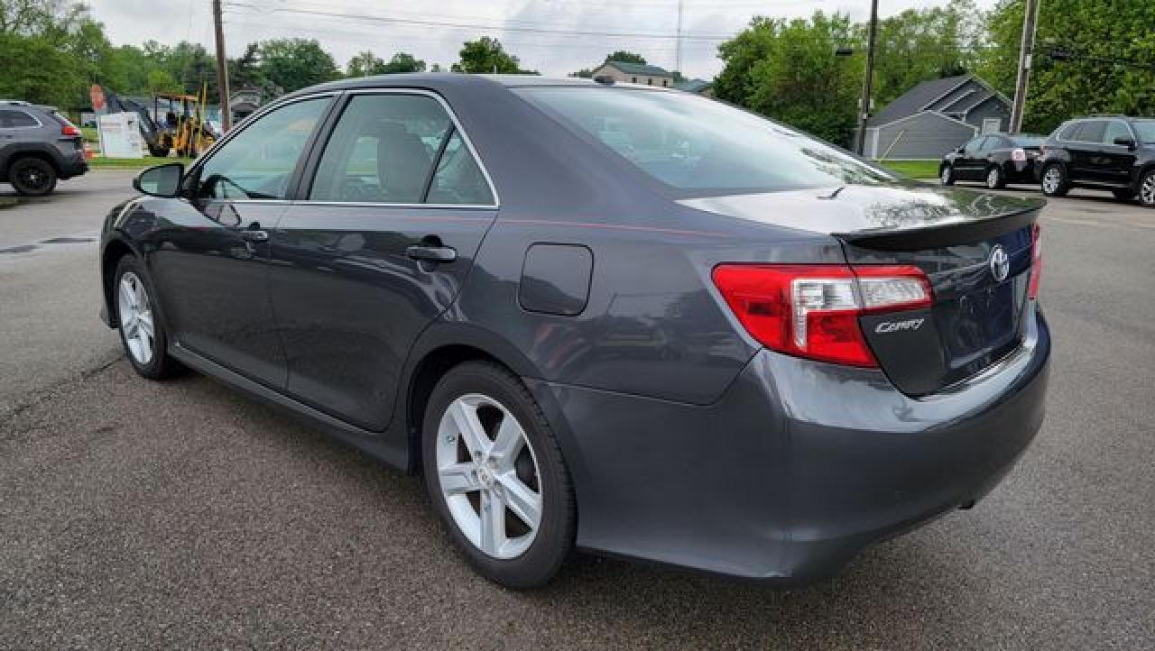 2012 Toyota Camry Base - Фото 5