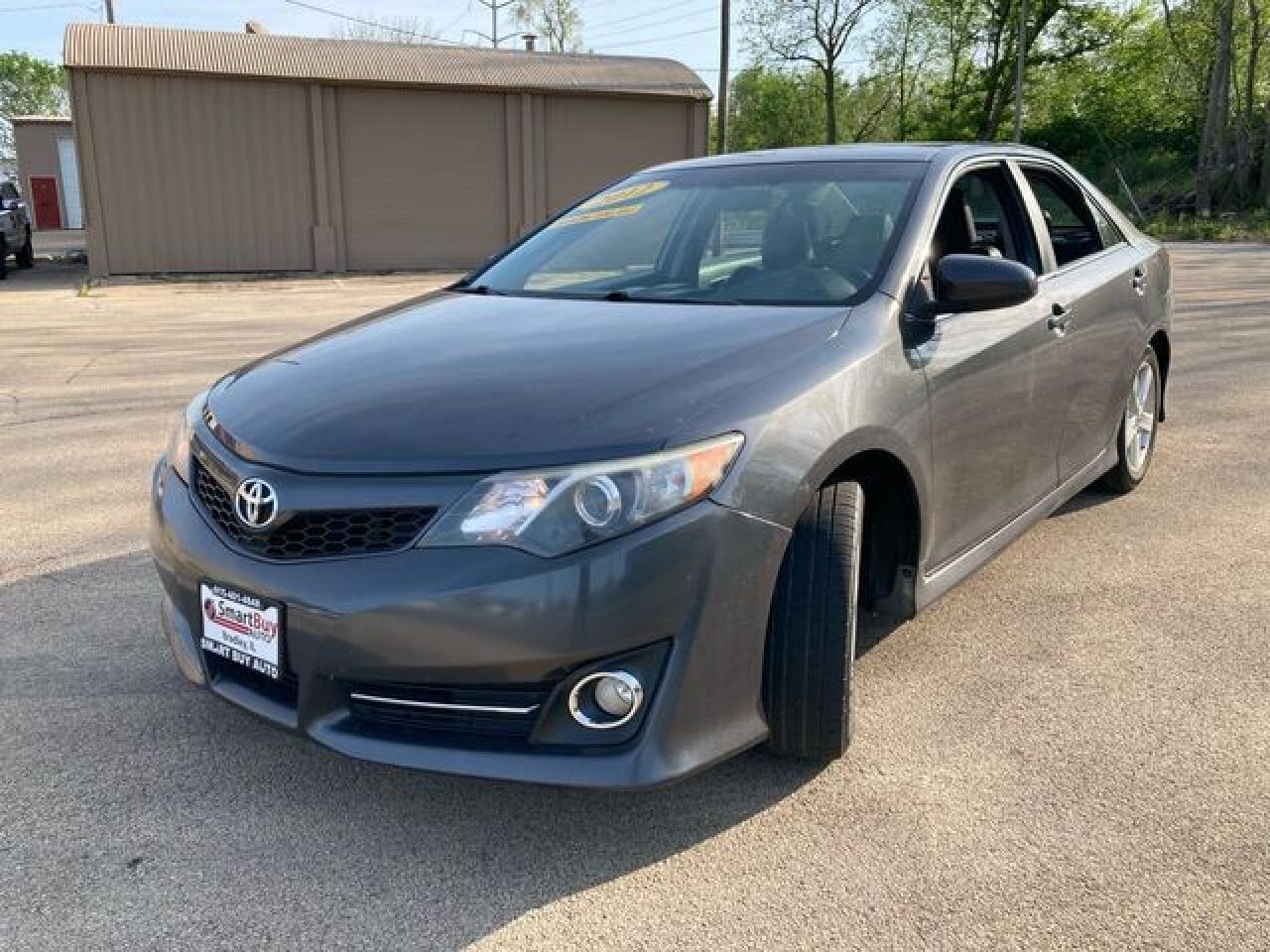 2012 Toyota Camry Base - Фото 2