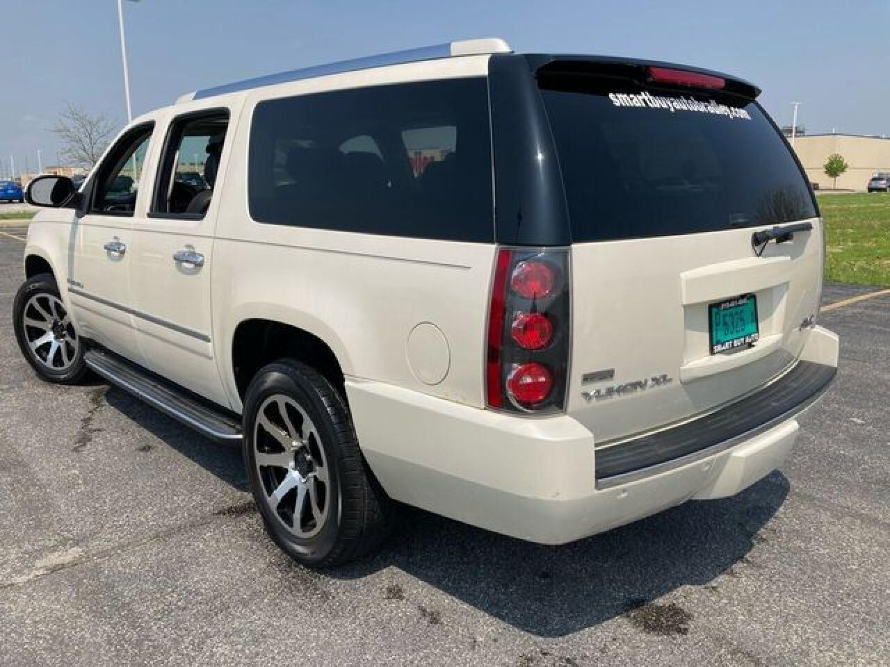 2009 GMC Yukon Xl Denali - Фото 7