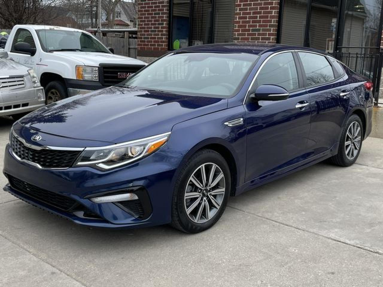 2019 Kia Optima Lx - Фото 2