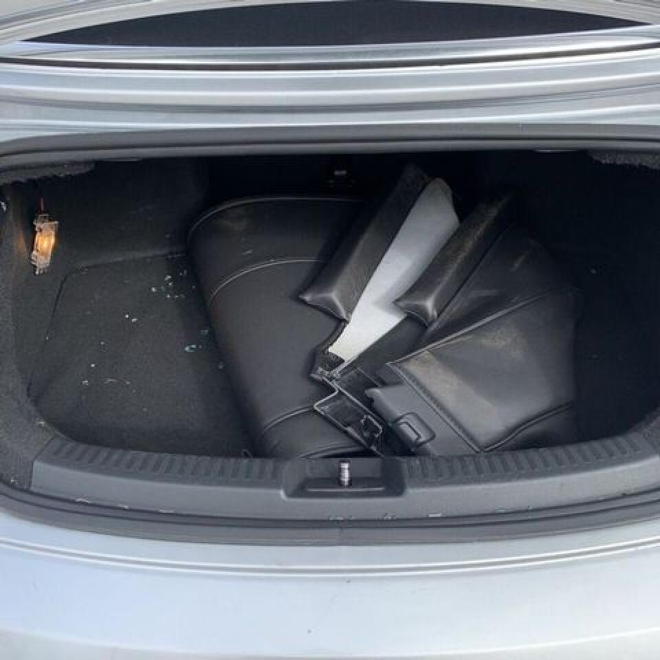 2015 Volkswagen Beetle 1.8T - Фото 5