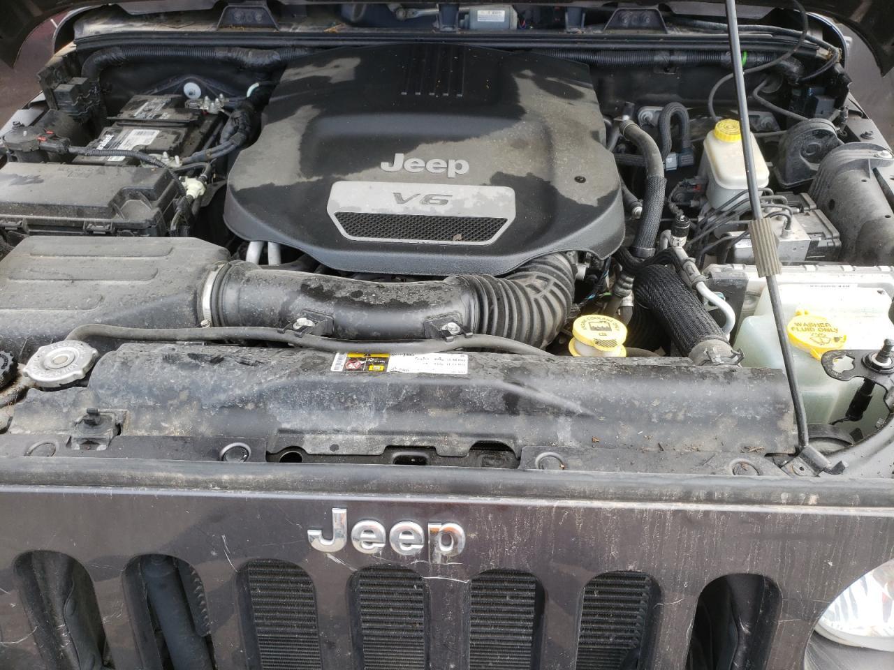 2014 Jeep Wrangler Rubicon - Image 7