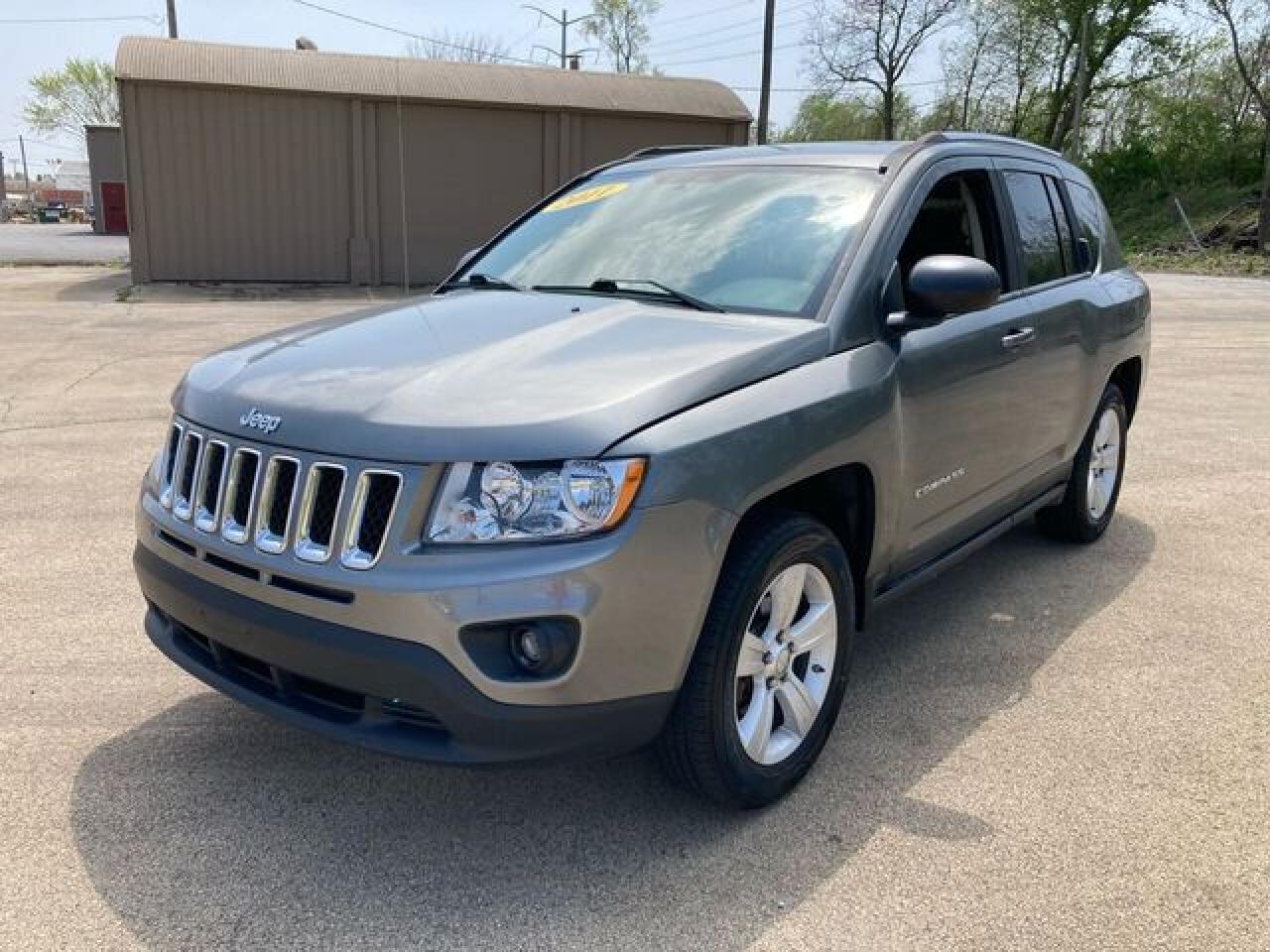 2011 Jeep Compass Sport - Фото 2
