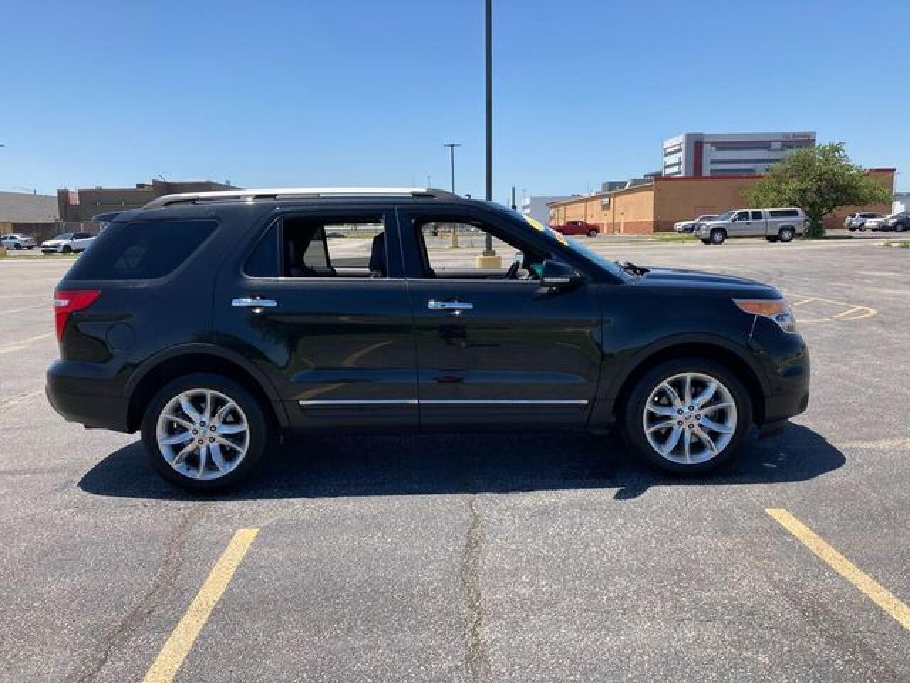 2013 Ford Explorer Limited - Image 4