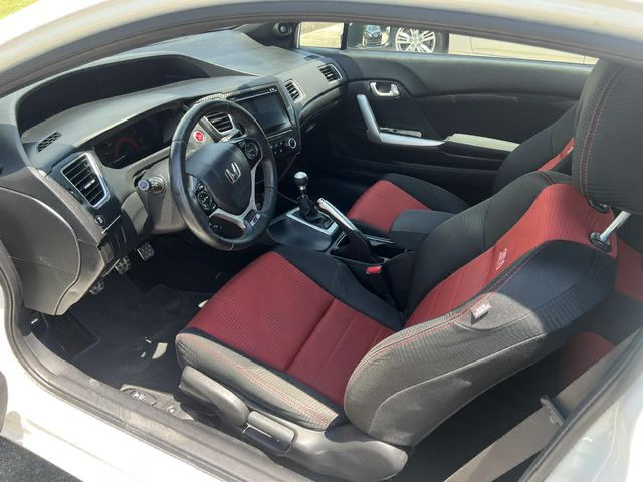 2015 Honda Civic Si - Фото 6