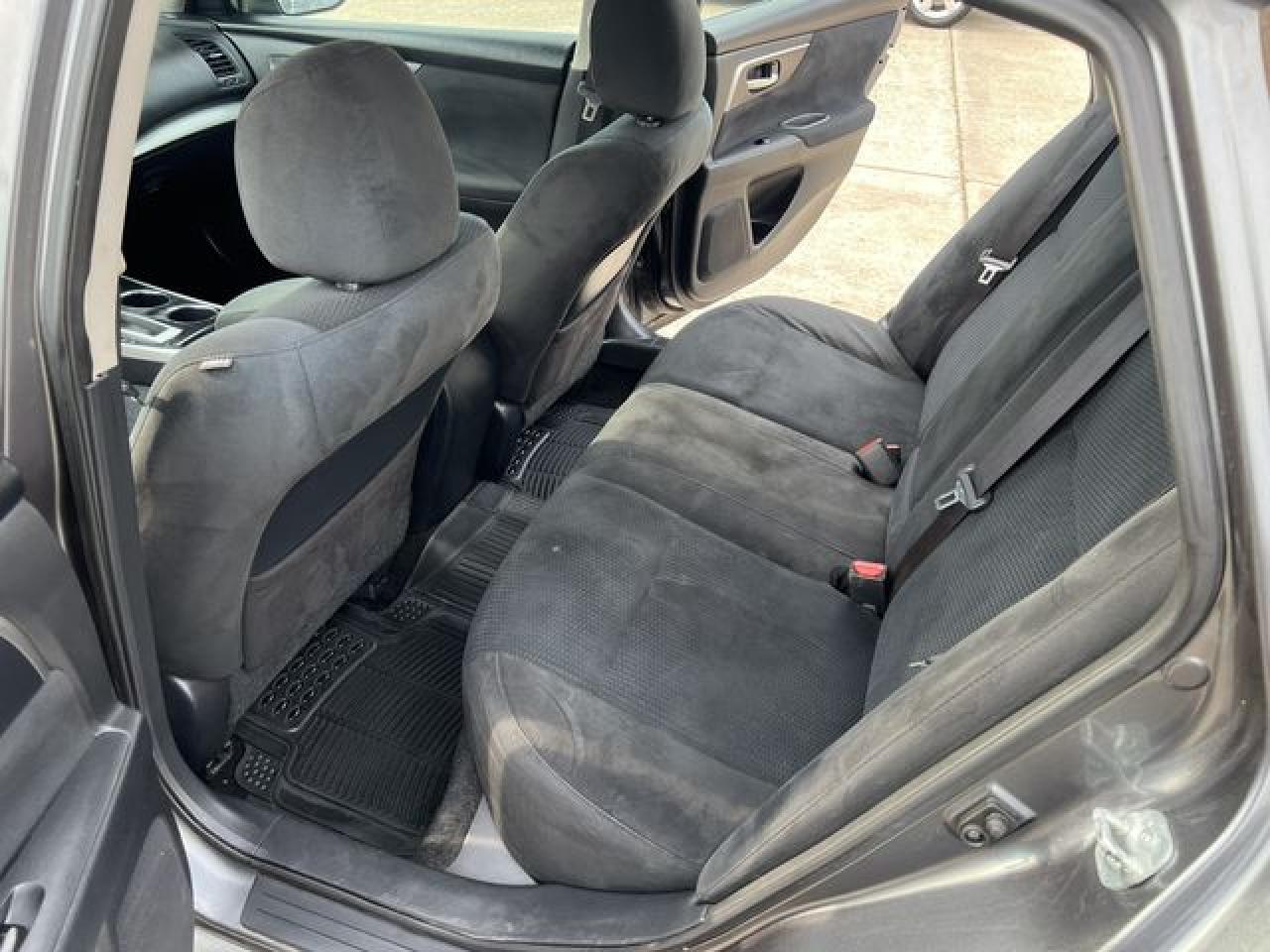 2015 Nissan Altima 2.5 - Image 7