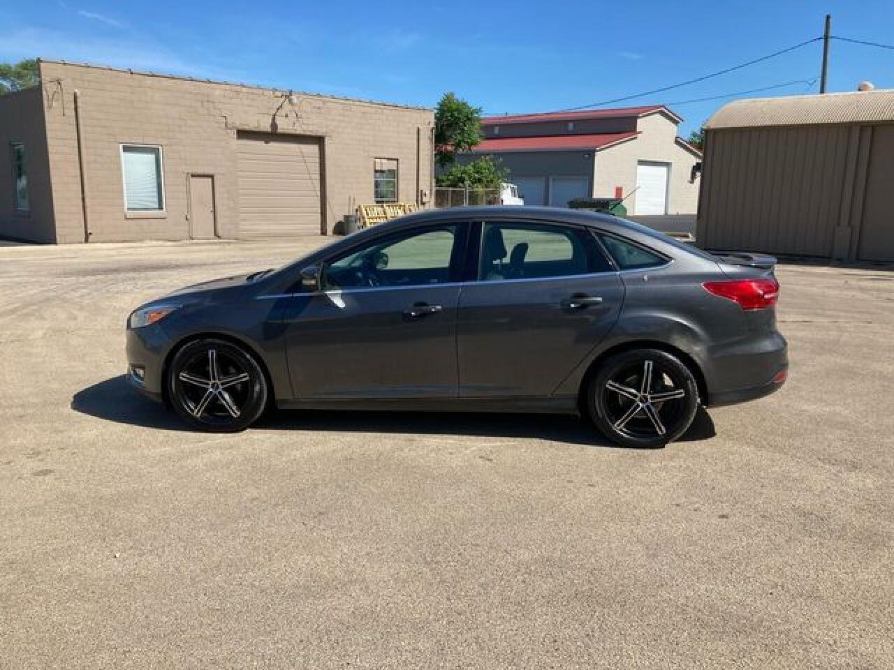 2015 Ford Focus Titanium - Image 7