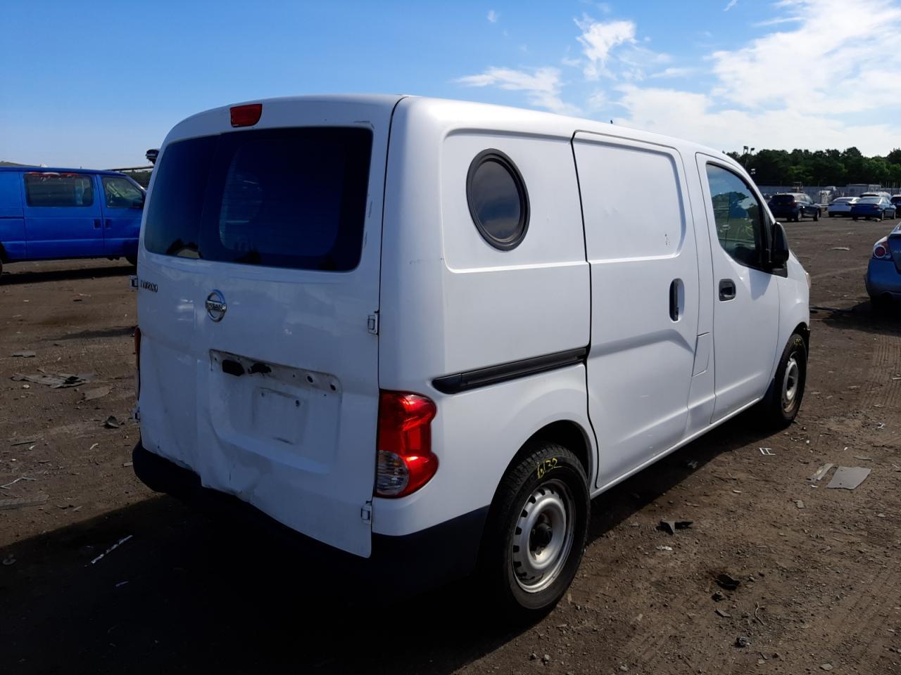 2016 Nissan Nv200 2.5S - Фото 4