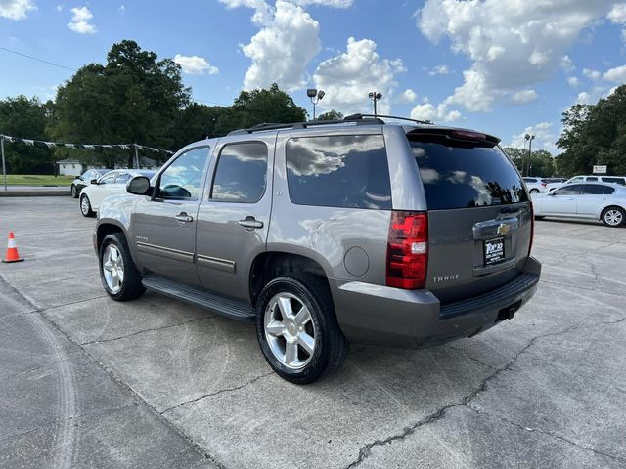 2013 Chevrolet Tahoe C1500 Lt - Фото 2