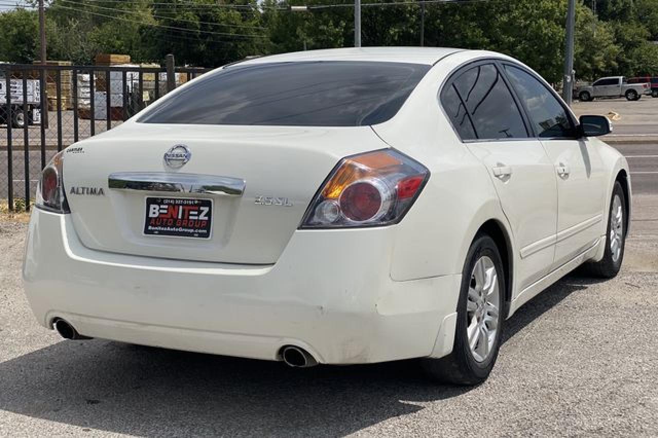 2012 Nissan Altima Base - Фото 7