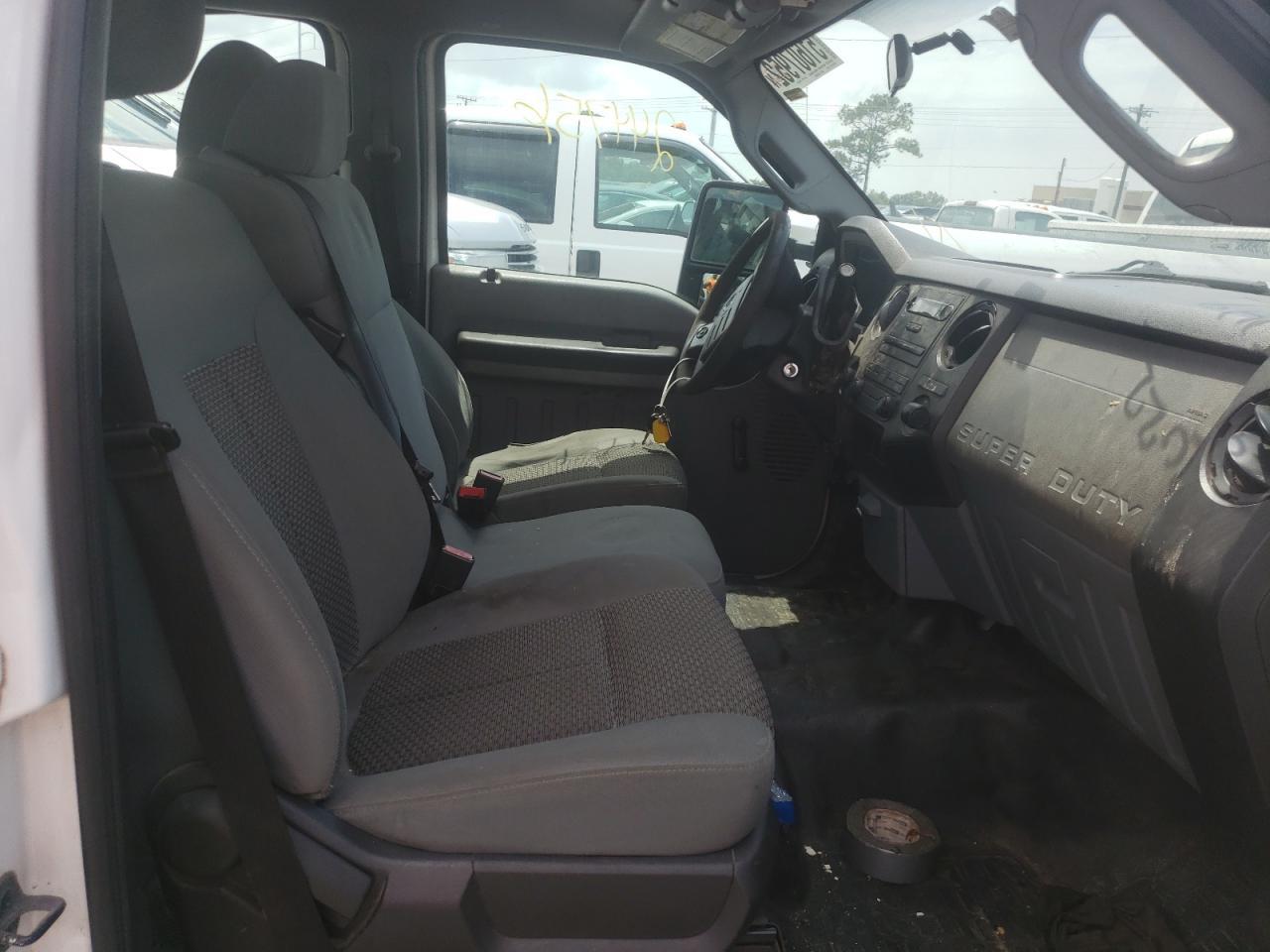 2013 Ford F250 Super Duty - Фото 5