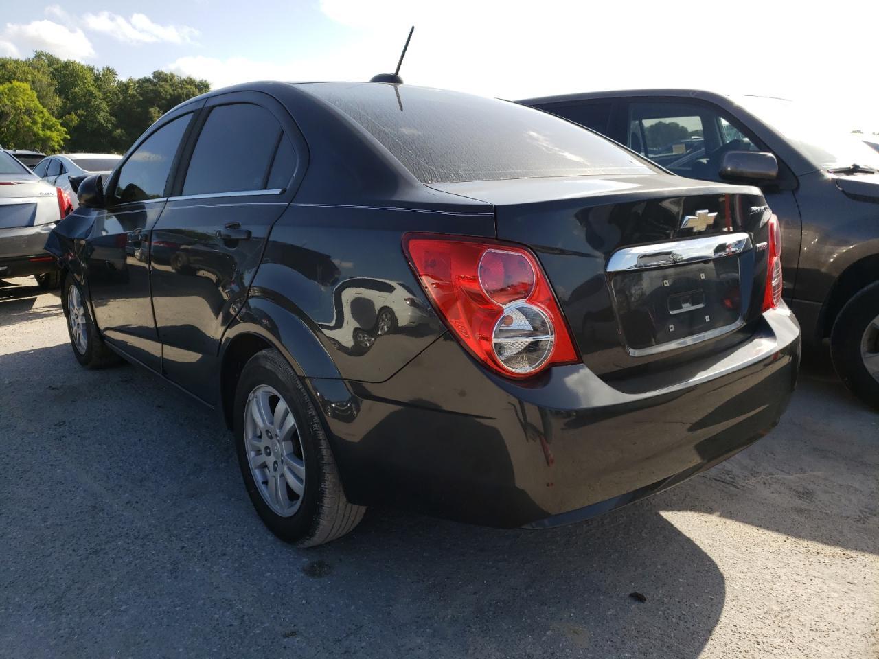 2015 Chevrolet Sonic Lt - Image 3