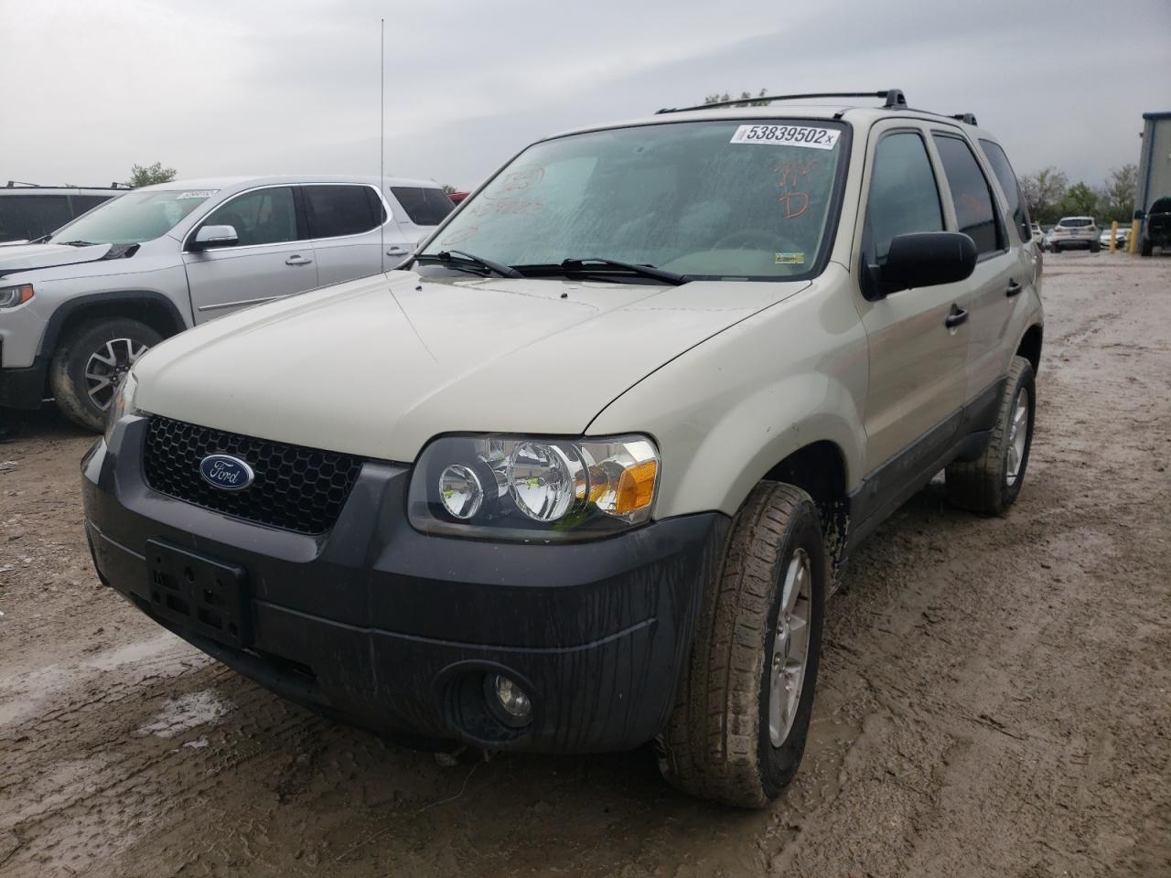 2005 Ford Escape Xlt - Фото 2