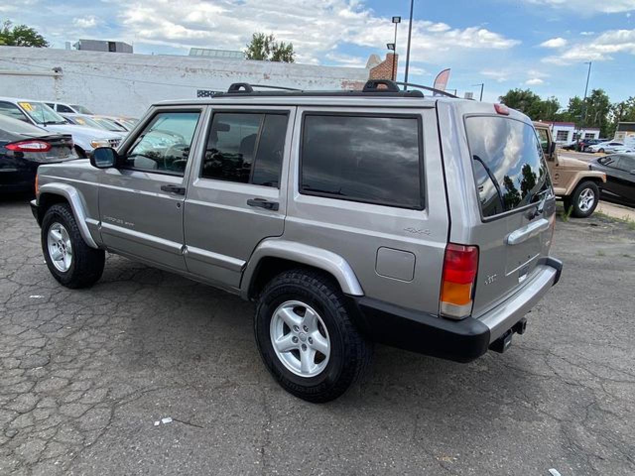 2000 Jeep Cherokee Sport - Фото 4
