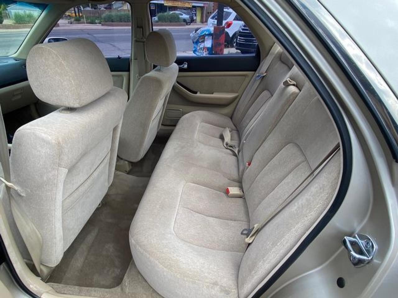 1993 Acura Legend L - Image 7