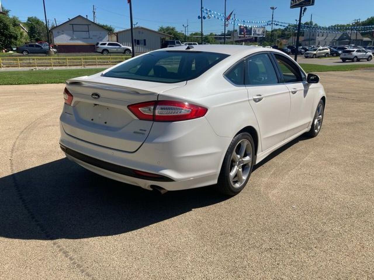 2013 Ford Fusion Se - Фото 3