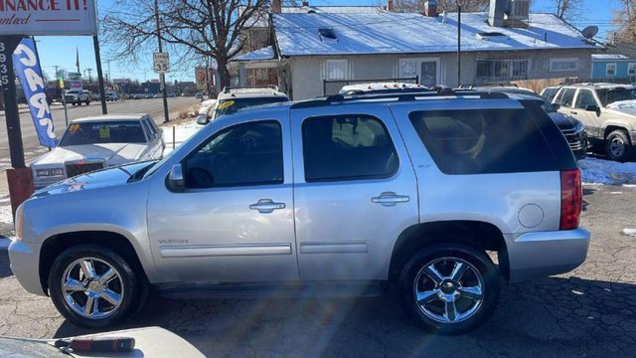 2012 GMC Yukon Slt - Фото 2