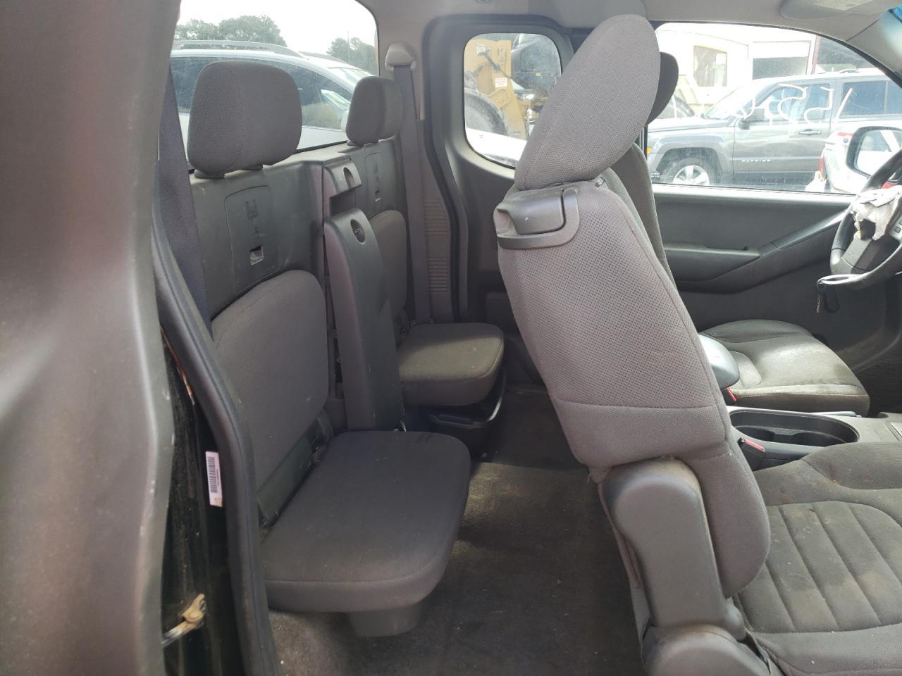 2014 Nissan Frontier S - Фото 6