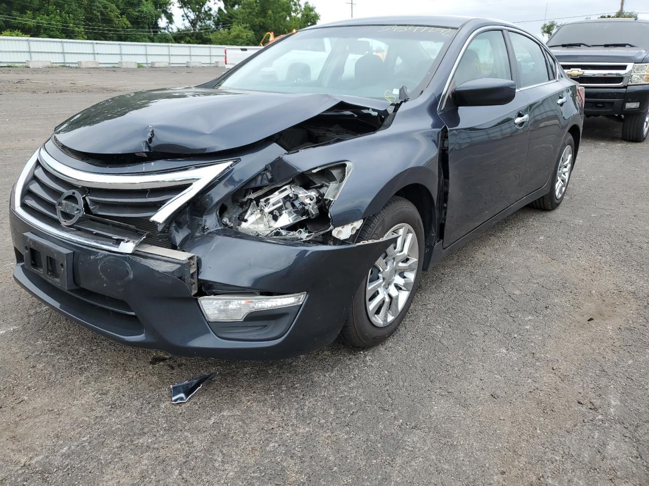 2013 Nissan Altima 2.5 - Фото 2