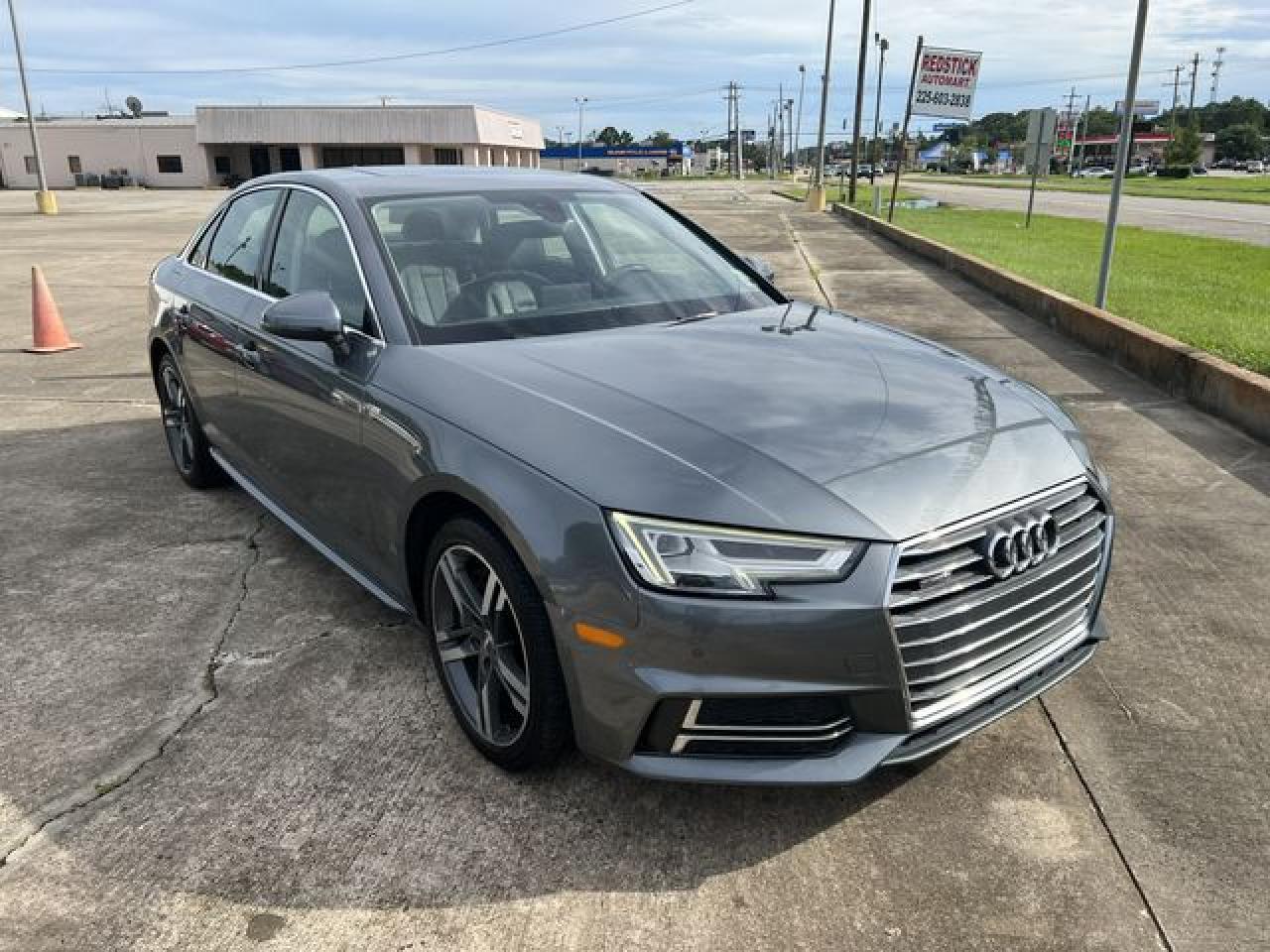 2017 Audi A4 Premium Plus - Фото 4