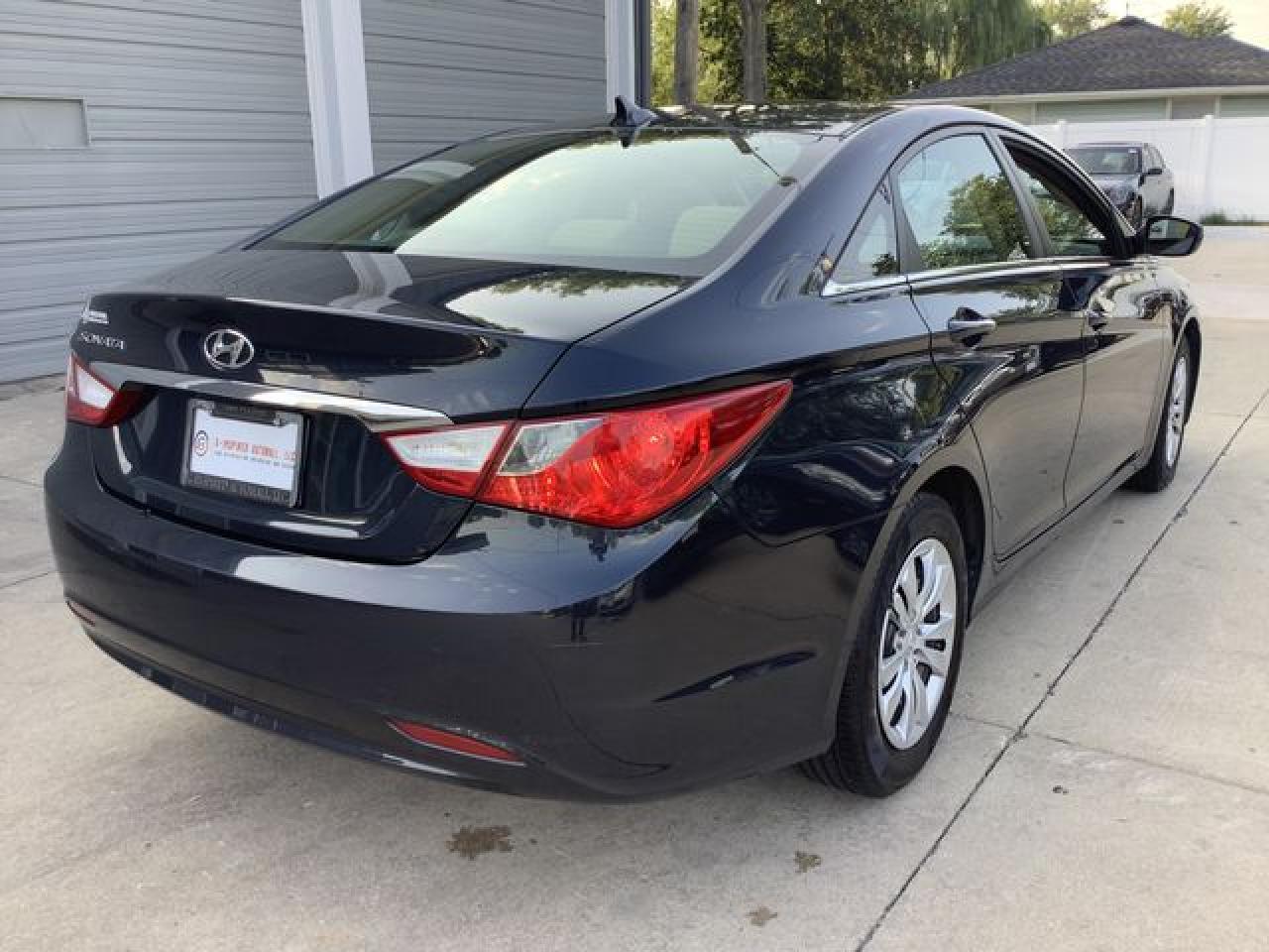 2011 Hyundai Sonata Gls - Фото 7