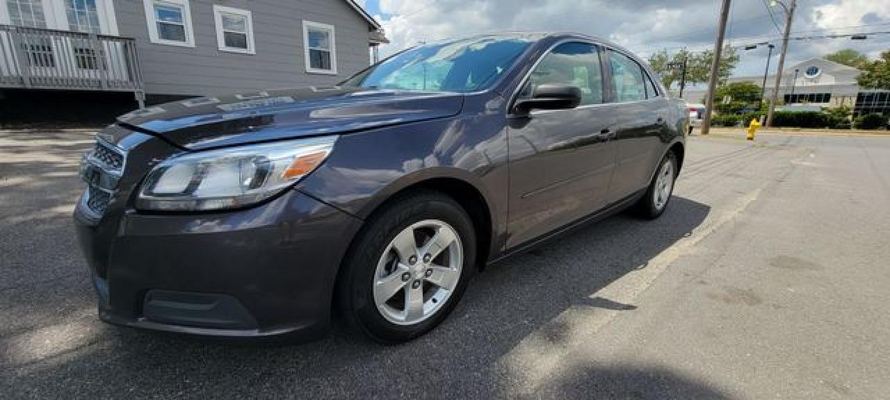 2013 Chevrolet Malibu Ls - Фото 2