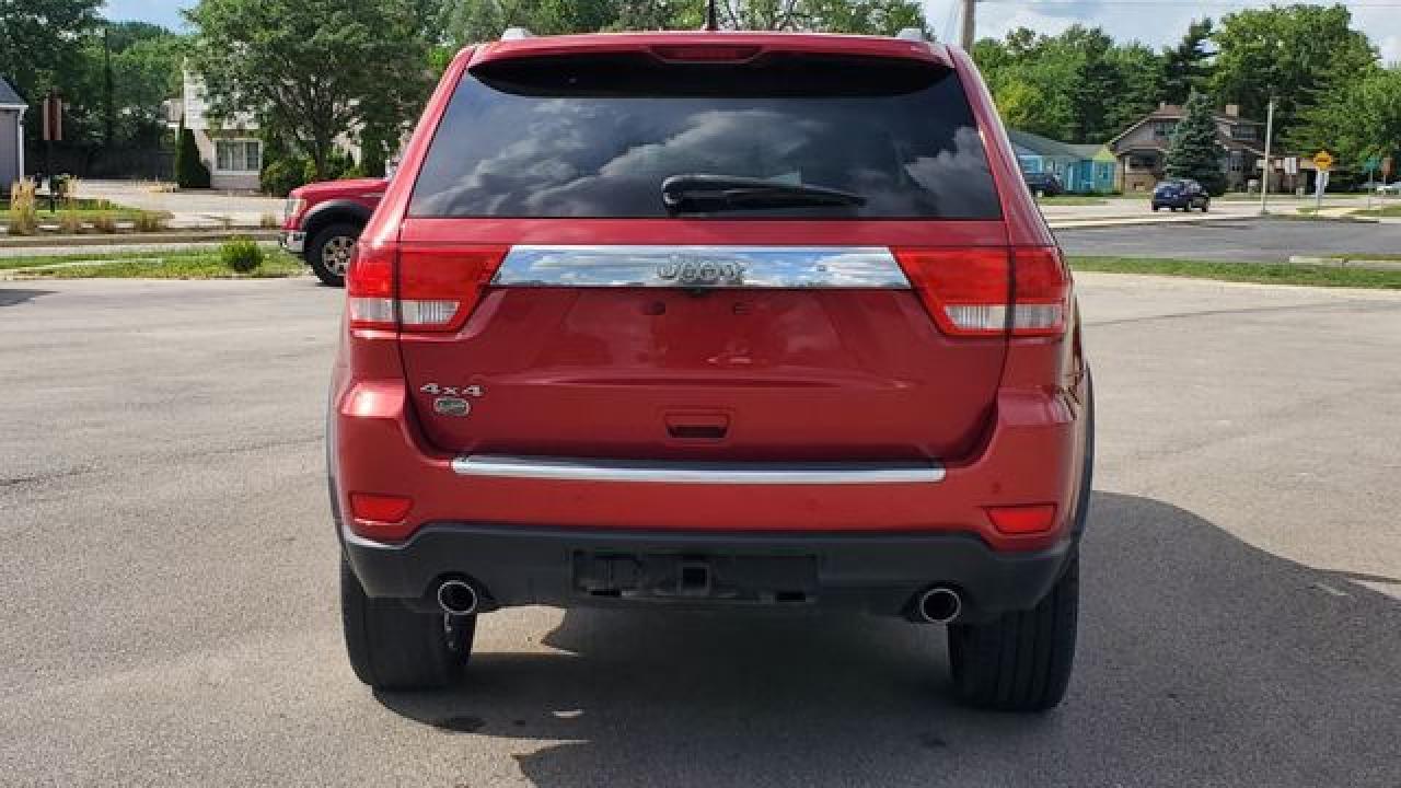 2011 Jeep Grand Cherokee Overland - Image 4