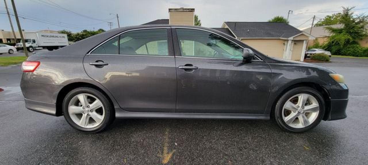 2011 Toyota Camry Base - Фото 5