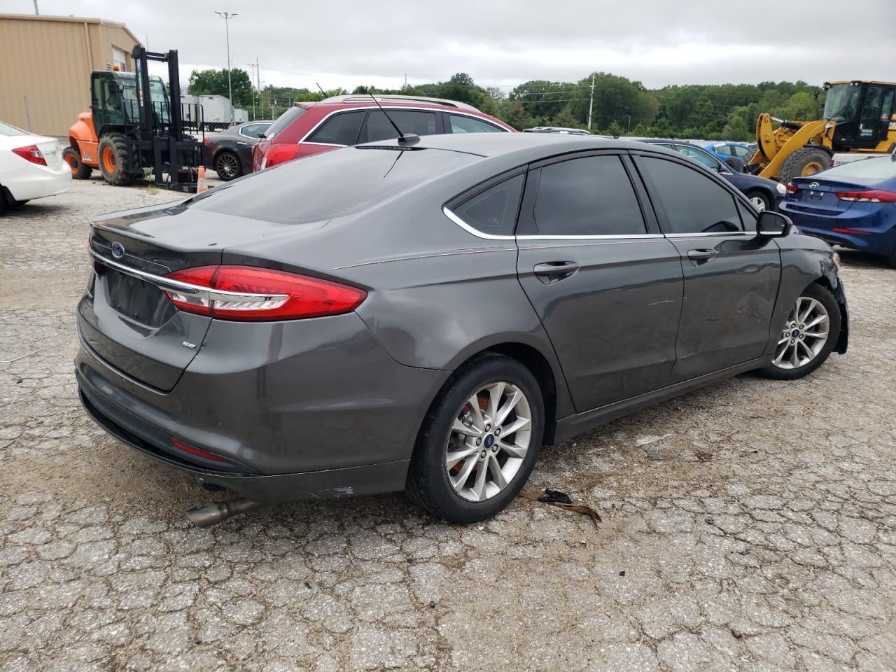 2017 Ford Fusion Se - Фото 4