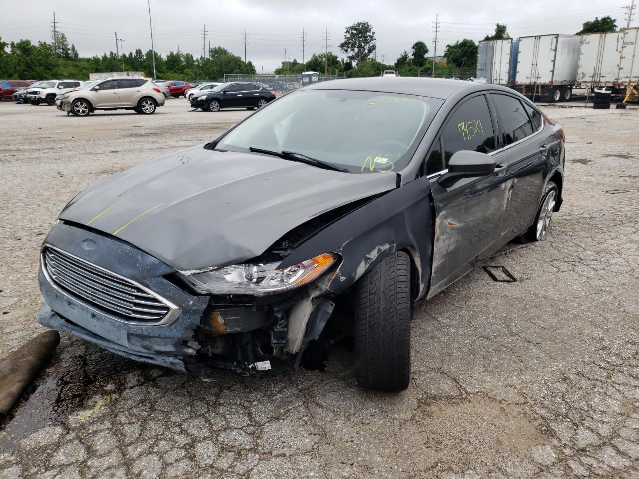 2017 Ford Fusion Se - Фото 2