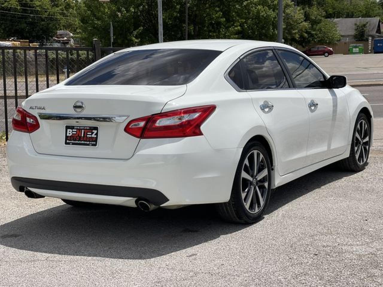 2017 Nissan Altima 2.5 - Фото 4