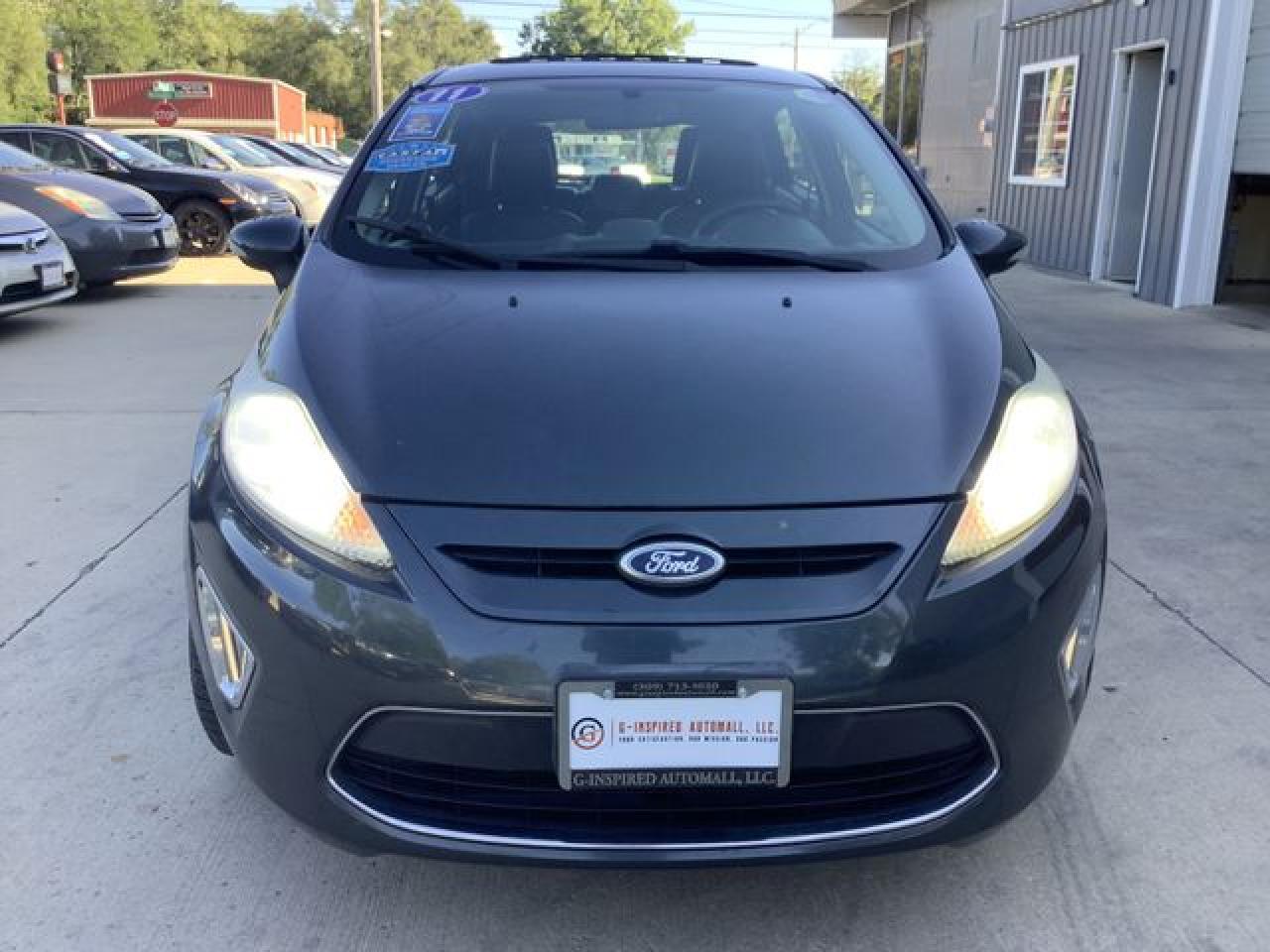 2011 Ford Fiesta Ses - Фото 2