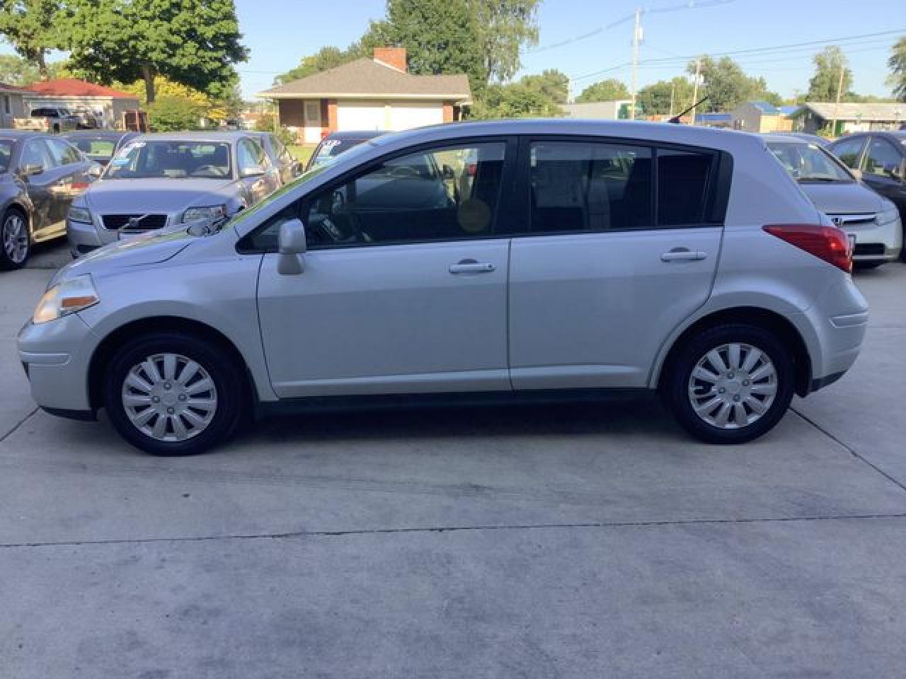 2007 Nissan Versa S - Фото 4